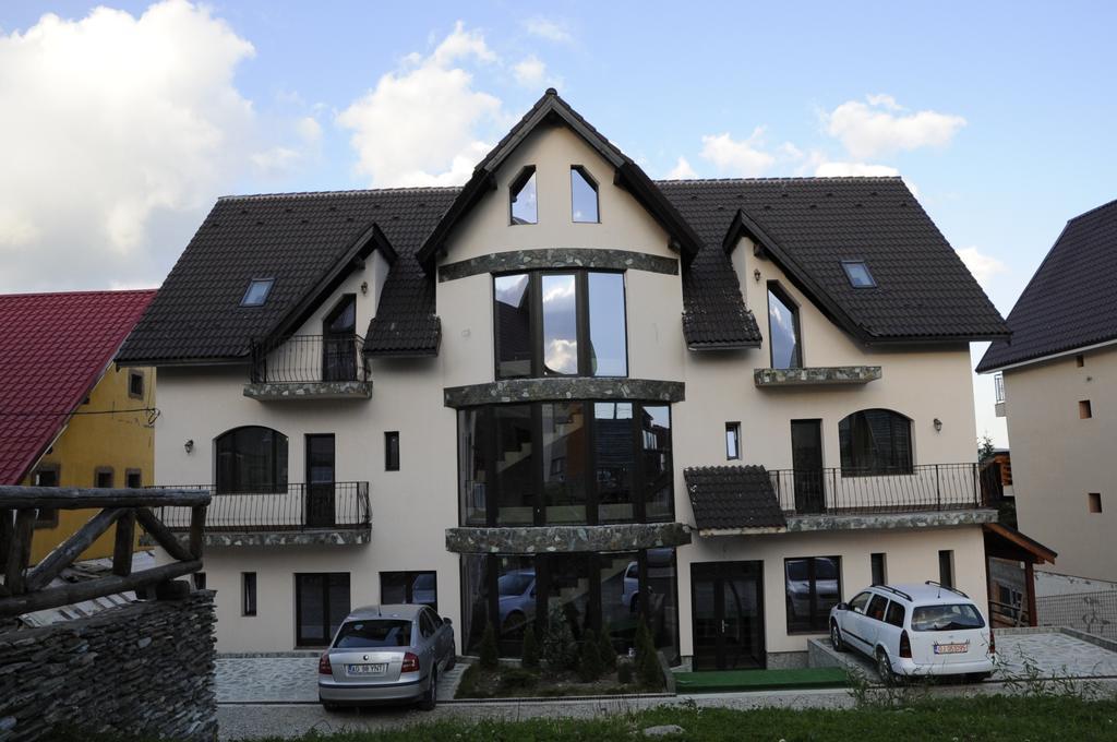 Vila Ozon Ranca Exterior foto
